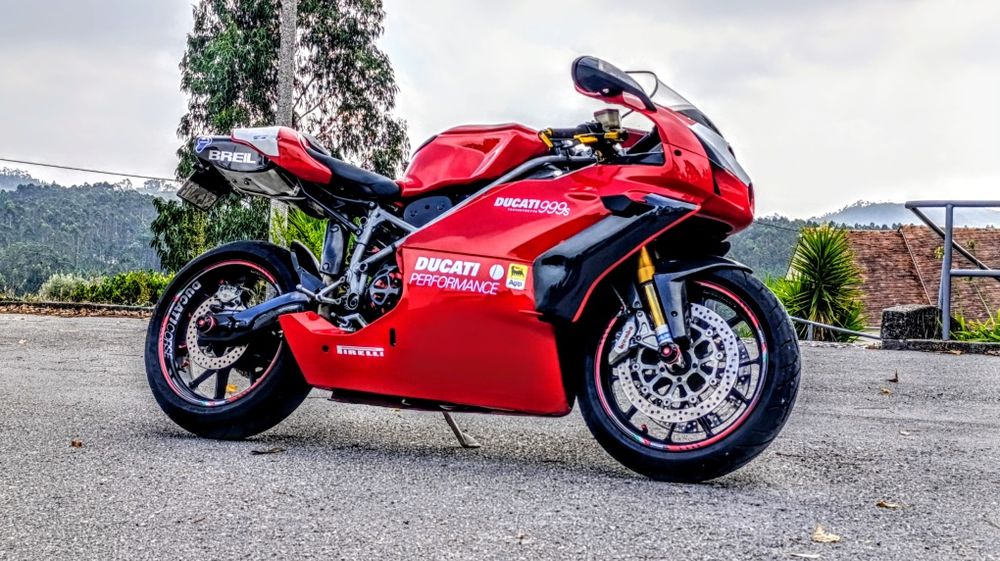 Vendo espetacular Ducati 999 S !