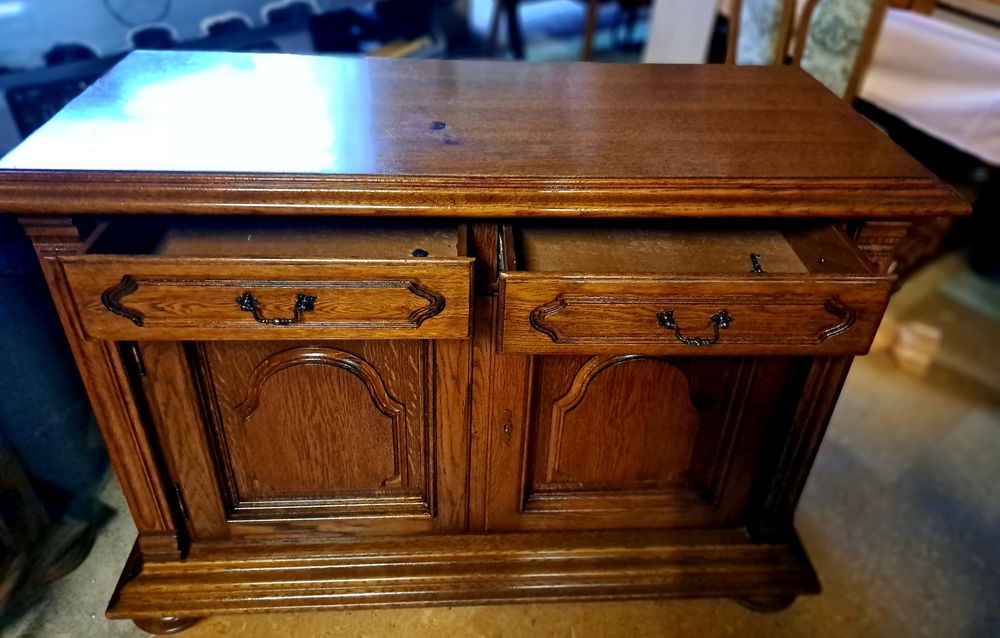 Komoda dębowa  2 drzwiowa