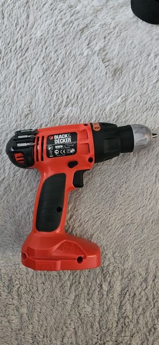 Wkrętarko-wiertarka Black and Decker 14.4V