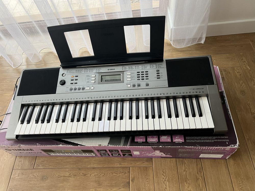 Pianino/Keyboard Yamaha psr-e353