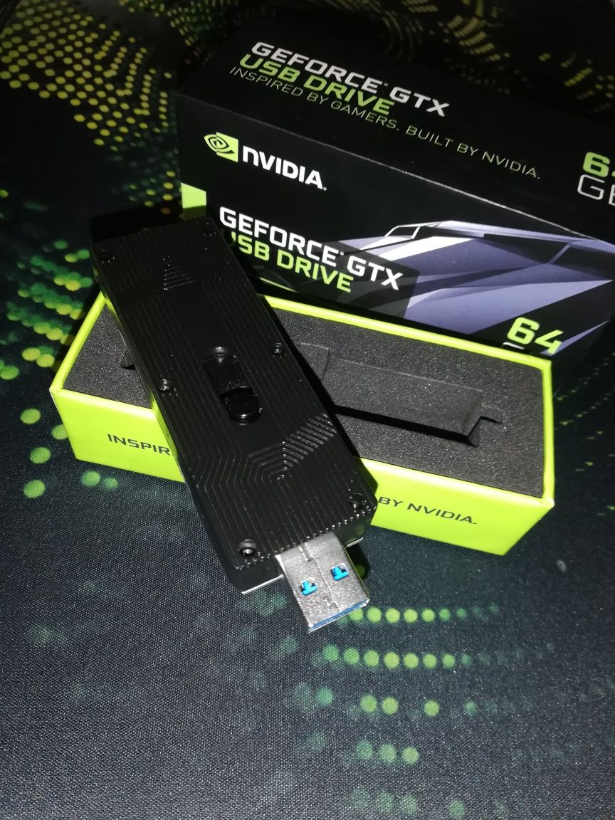 Nvidia GeForce GTX USB Drive 64GB USB 3.0 kolekcjonerski pendrive