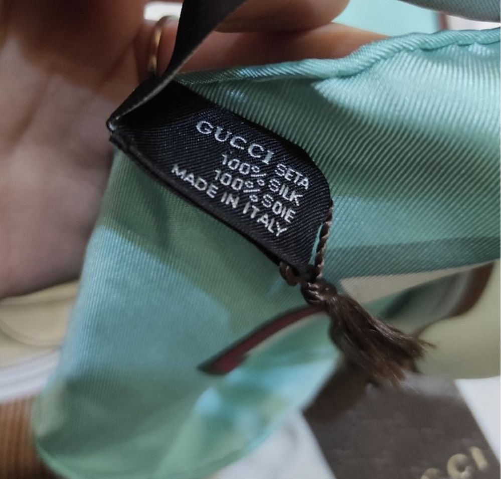Шелковый платок gucci олд мани стиль