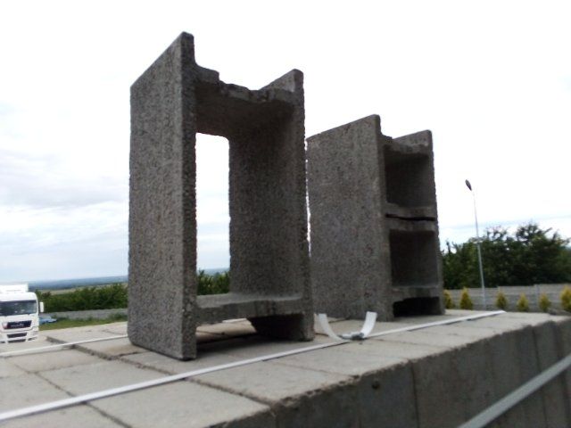 BLOCZEK betonowy fundamentowy B20