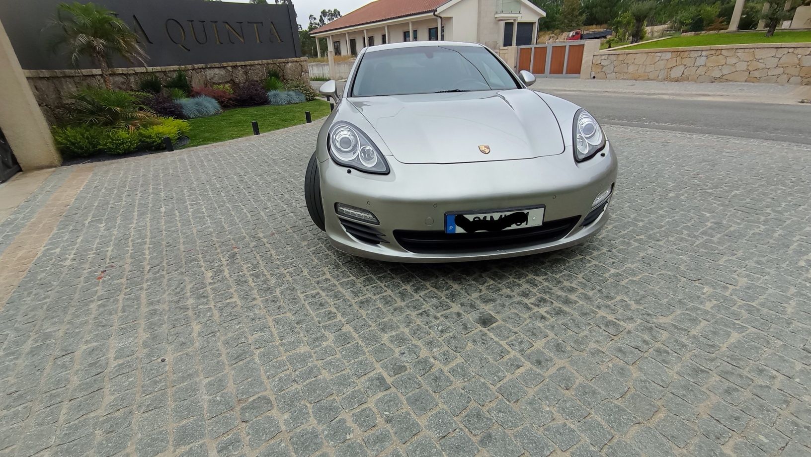 Porsche Panamera Nacional