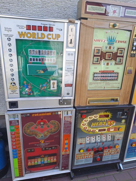 Automat do gier rotomat stary niemiecki