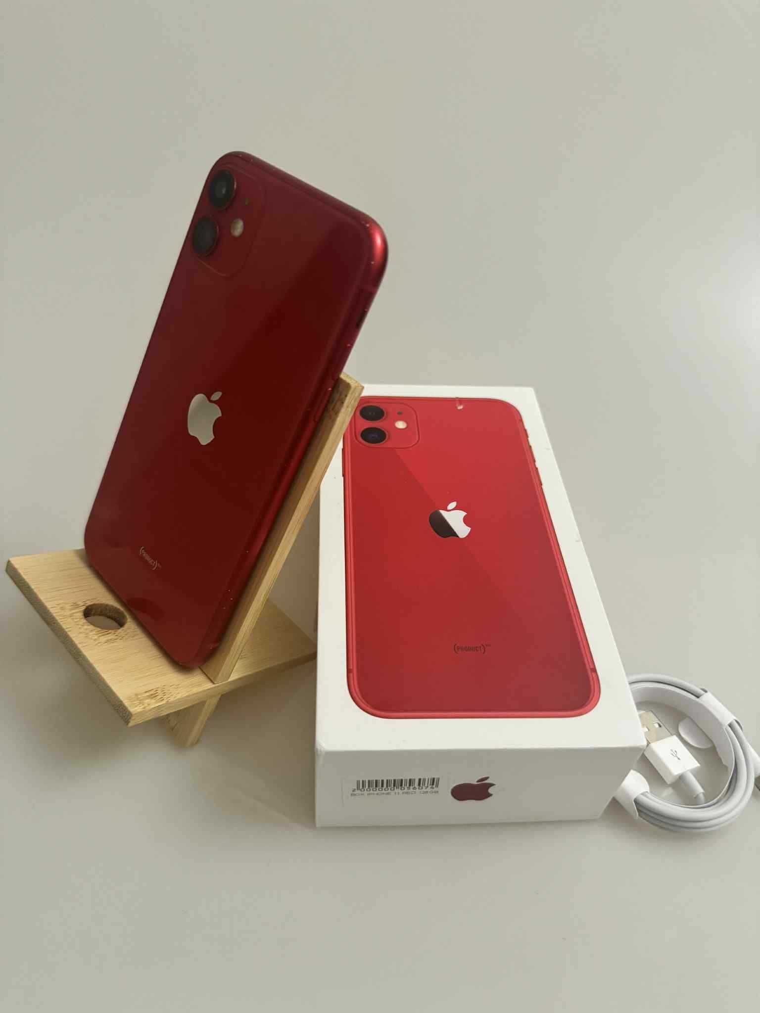 Iphone 11 czerwony 128 GB 90 % baterii