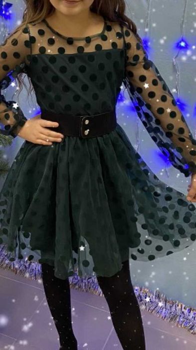 Очень красивое платье на девочку