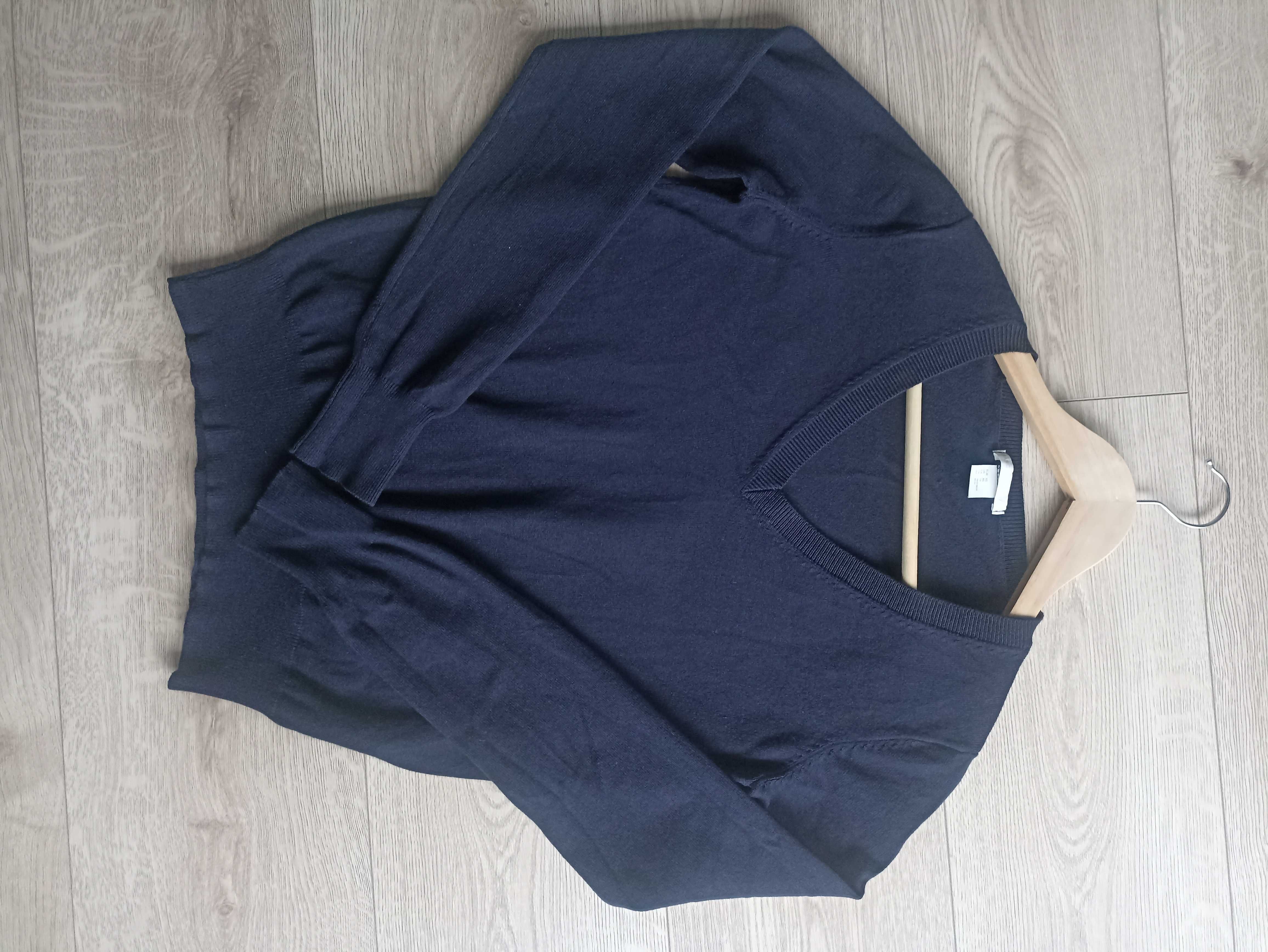 Damski sweter, H&M, rozmiar XS, bardziej na S, w stanie idealnym 1