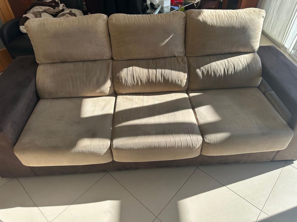 Sofá 3 lugares + 2 bancos