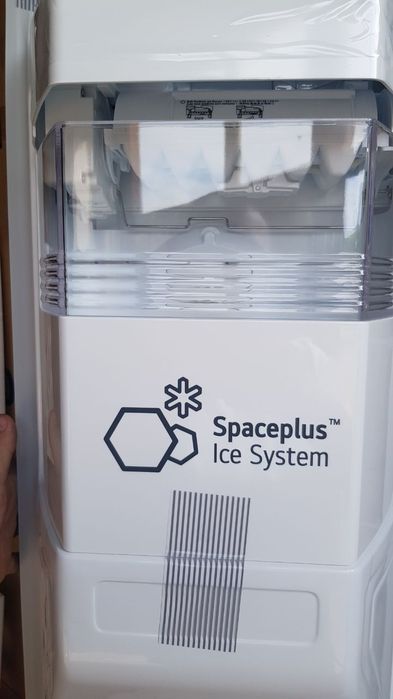 Холодильник LG Side-by-Side Новий