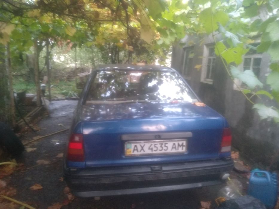 Продам Опель Кадет