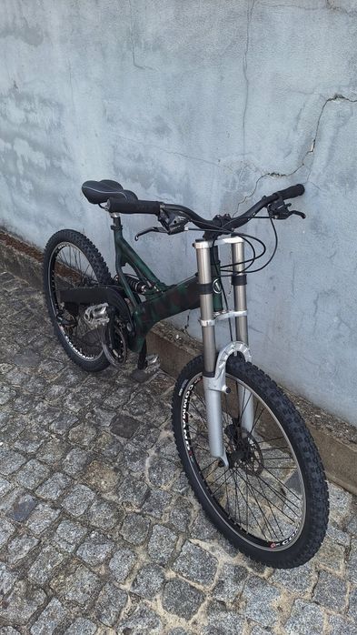 Bicicleta Dh Ultra