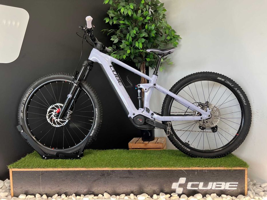 Rower elektryczny full CUBE STEREO HYBRID ONE44 EXC 800 rozmiar M