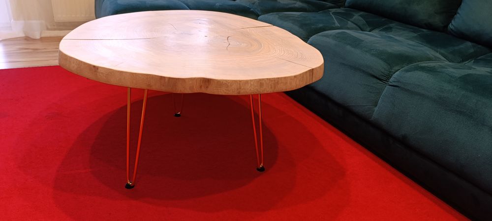 Unikatowy stolik kawowy plaster drewna bielony