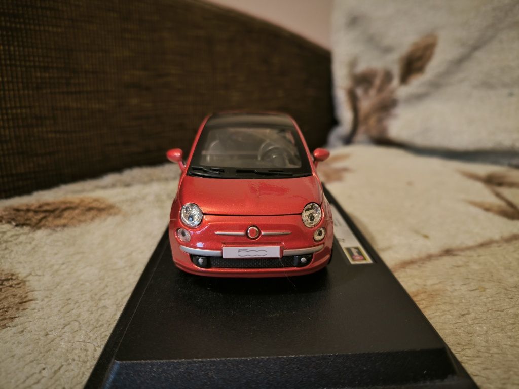 Model Fiat 500 Bburago 1:24