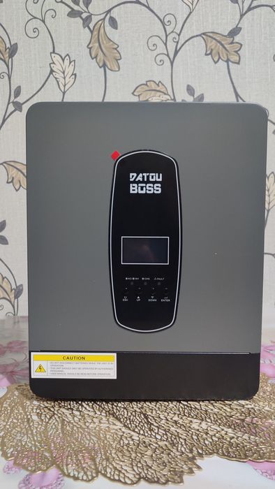 Datouboss — гібридний інвертор 24V / 3000W (Новий)