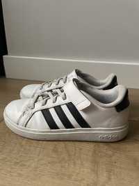 Buty sportowe adidas rozm.34