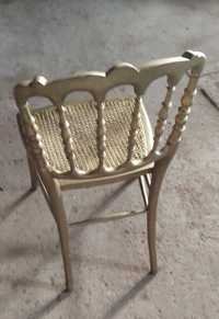 Cadeira vintage dourada