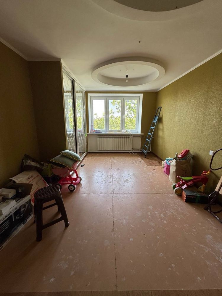 Продам трешку киевку