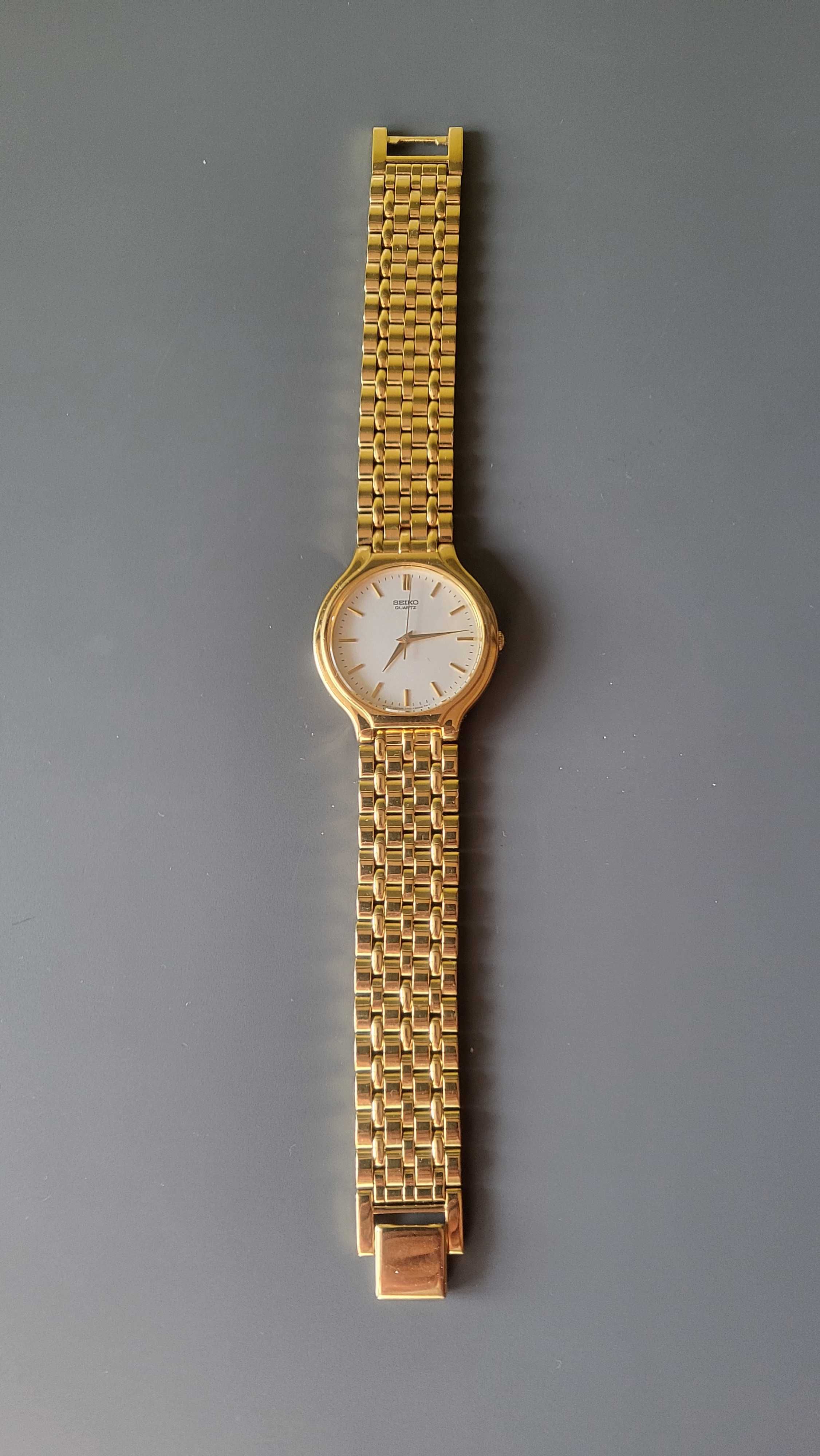 Zegarek Seiko Quartz – złoty klasyk