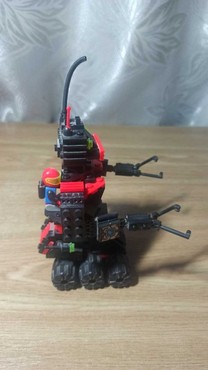 Конструктор Brick робот