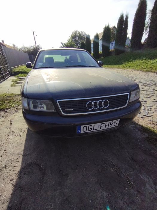 Продаж цілою або по запчастинах AUDI A8 D2