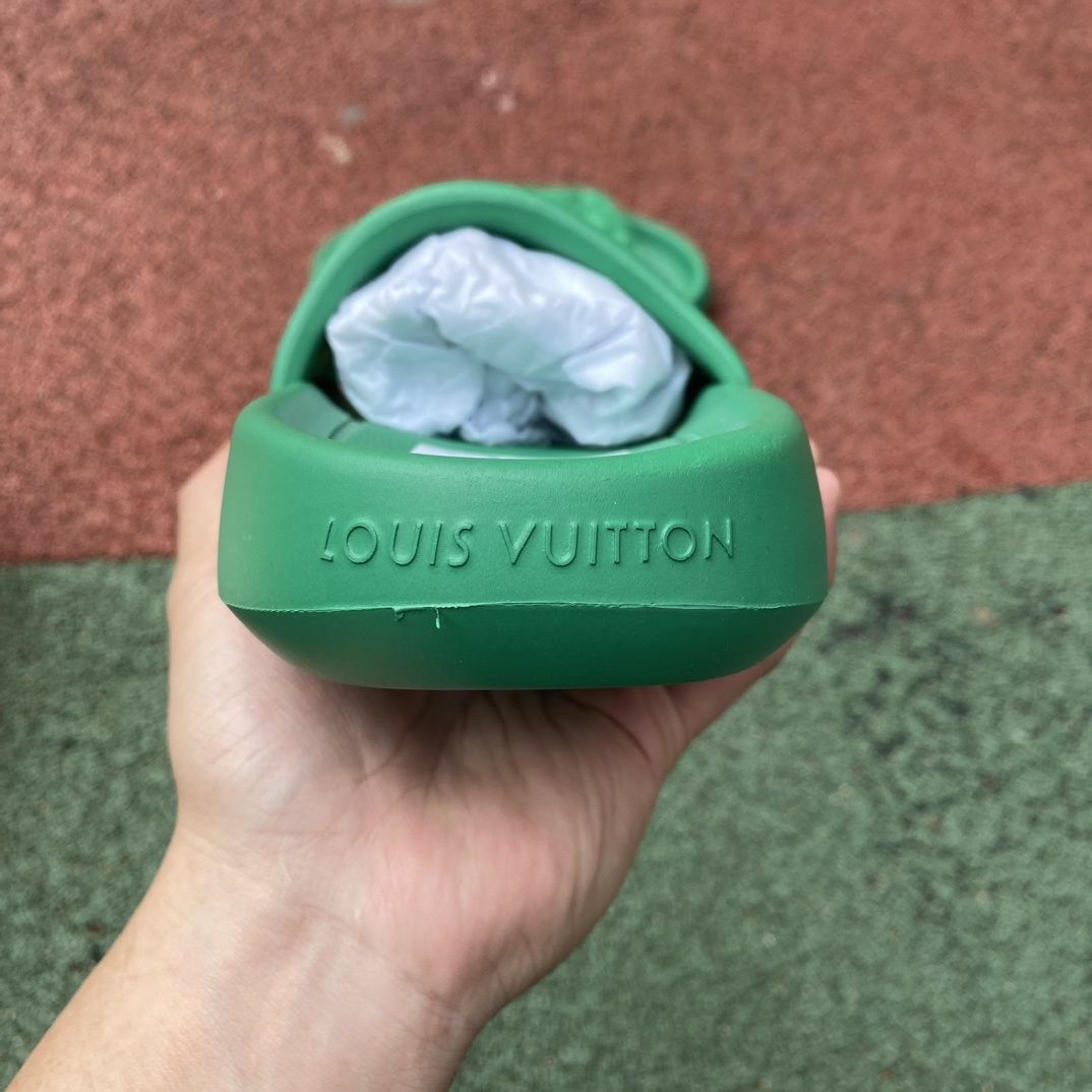 Klapki Louis Vuitton Lato 2024