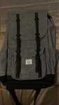 2 Mochilas Herschel
