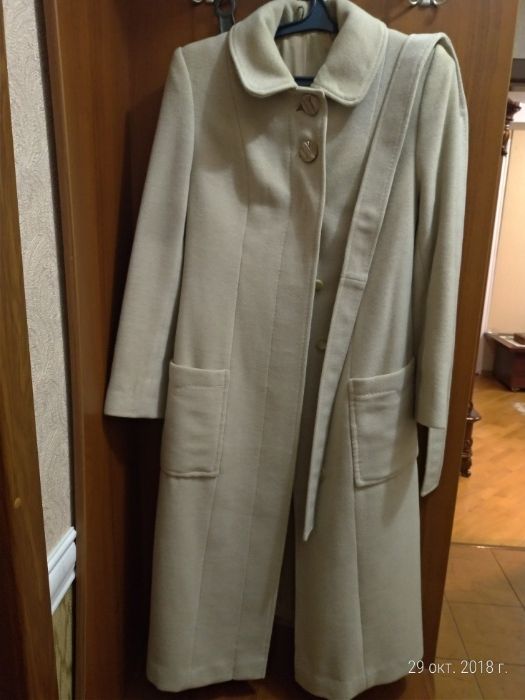 Пальто кашемировое классического кроя