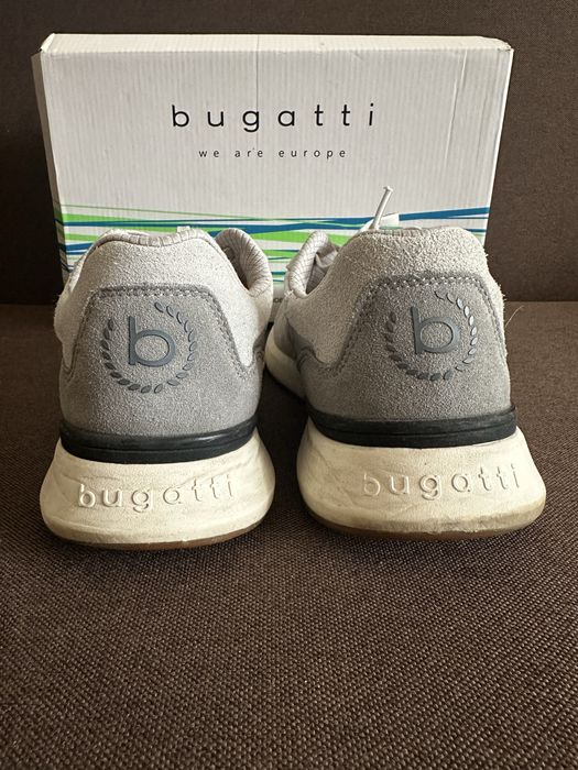 Чоловічі кросівки bugatti