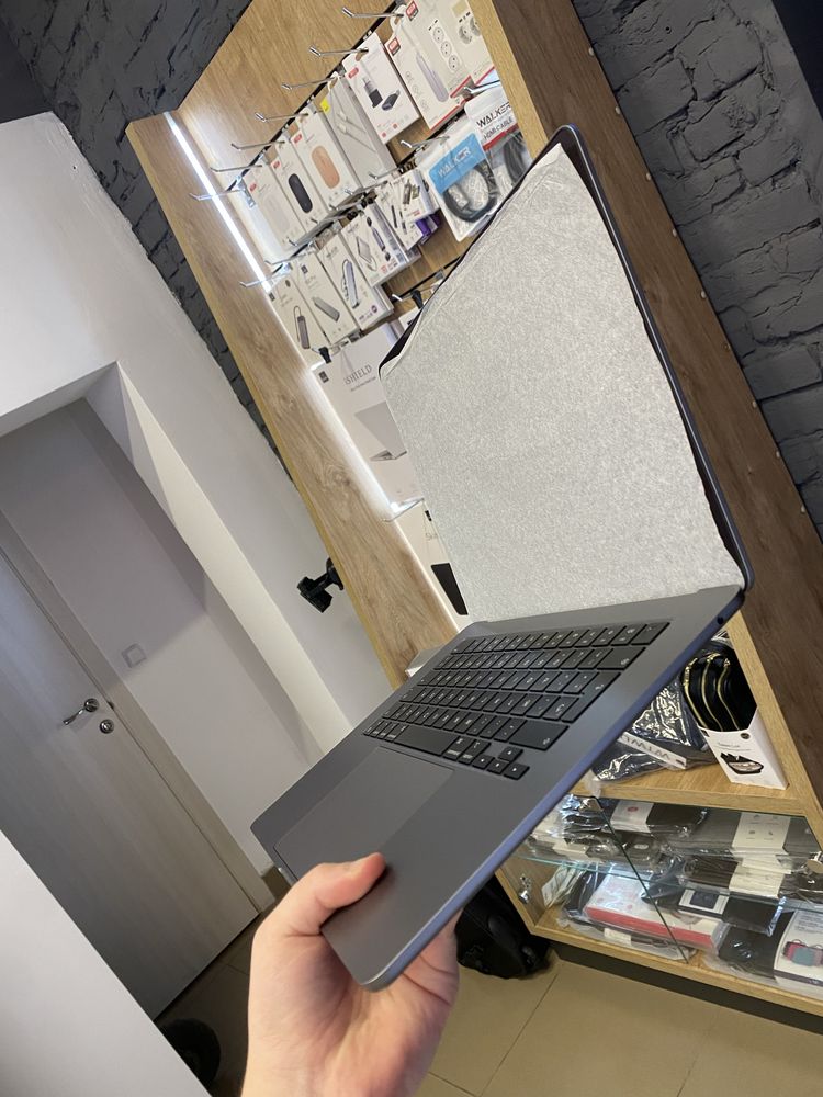Ноутбук MacBook Air 15" M2 8/512GB/8CPU/10GPU Space Gray (MQKQ3) 2023