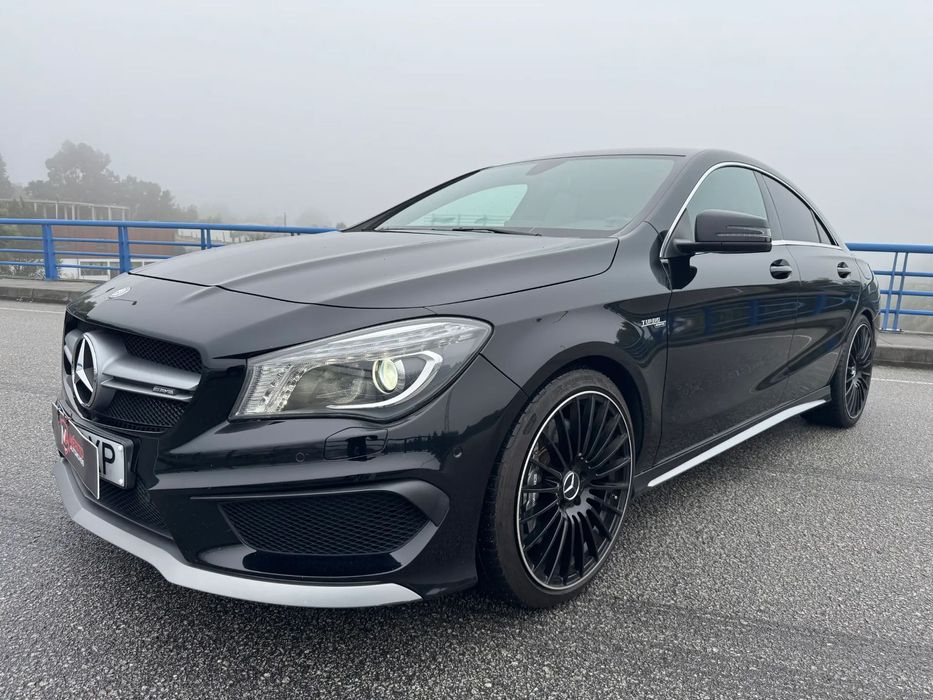 Mercedes-Benz CLA 45 AMG 4Matic 7G-DCT