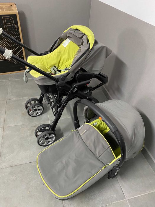 Carrinho de Bebé Jané Trio (carrinho bebé, ovo e alcofa)