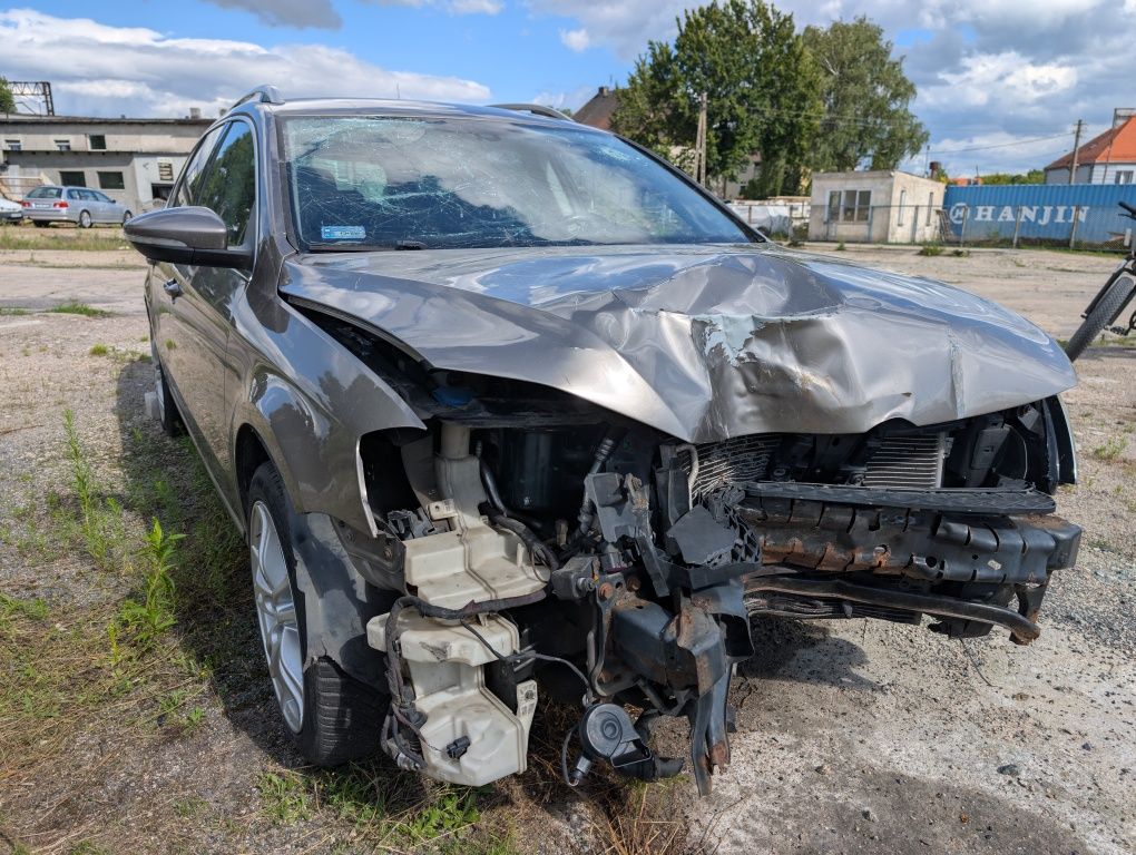 Volkswagen Passat B7 2011r. 2.0TDI Highline 4 Motion manuał uszkodzony