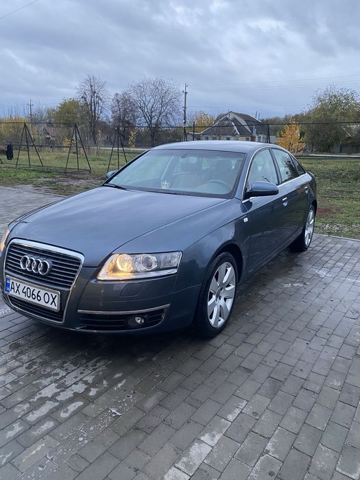 Audi A6 C6.