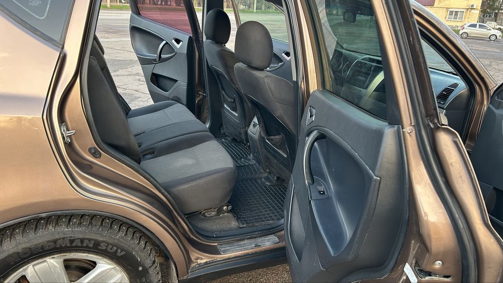 Кросовер Джилі Емгранд Х7 2.0 з ГАЗом