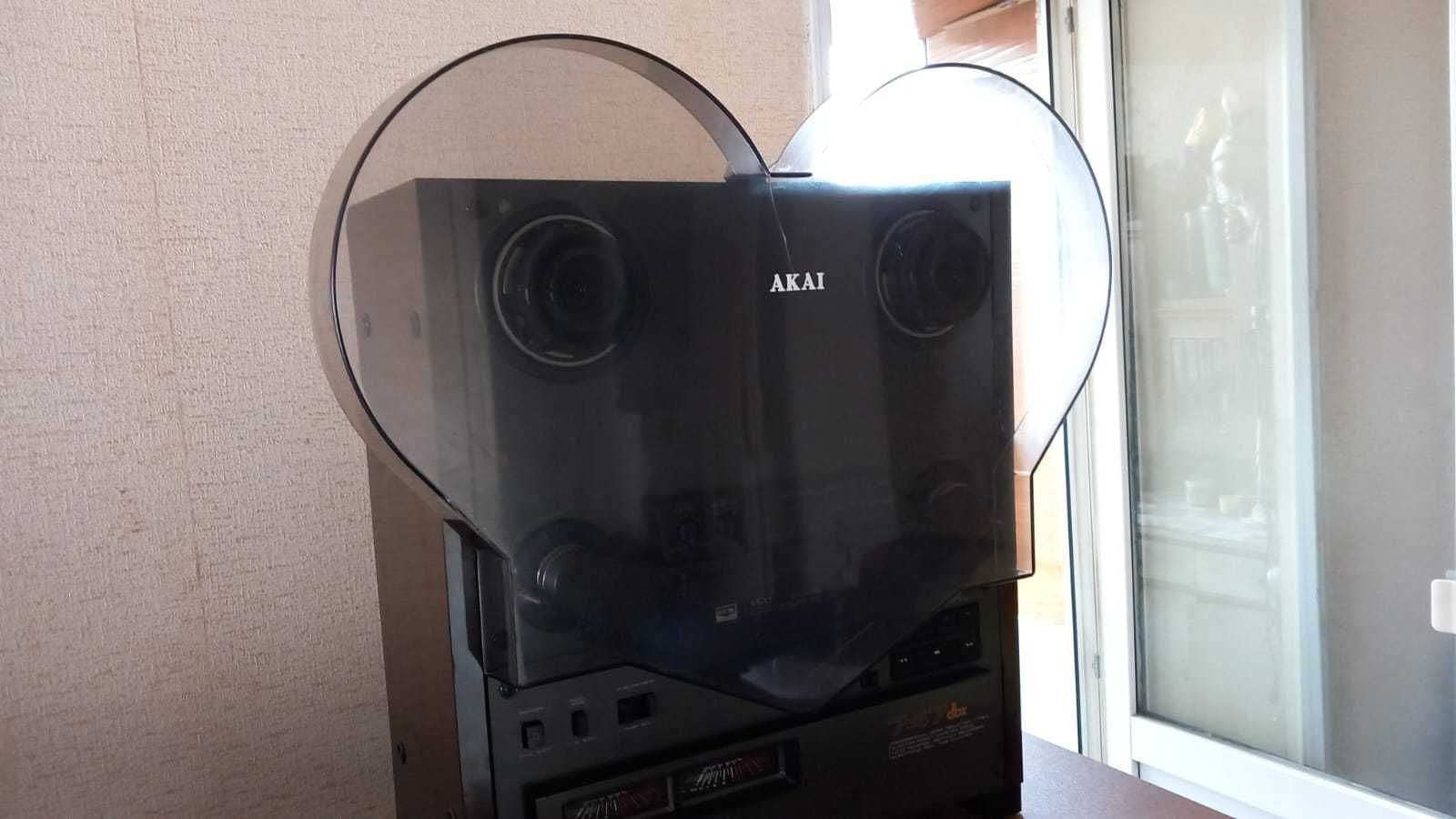 Akai GX-747dbx (Black)