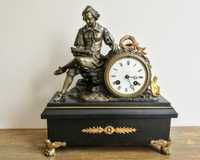 Stary zegar kominkowy, francuski z II połowy 19 wieku, rzeźba poety