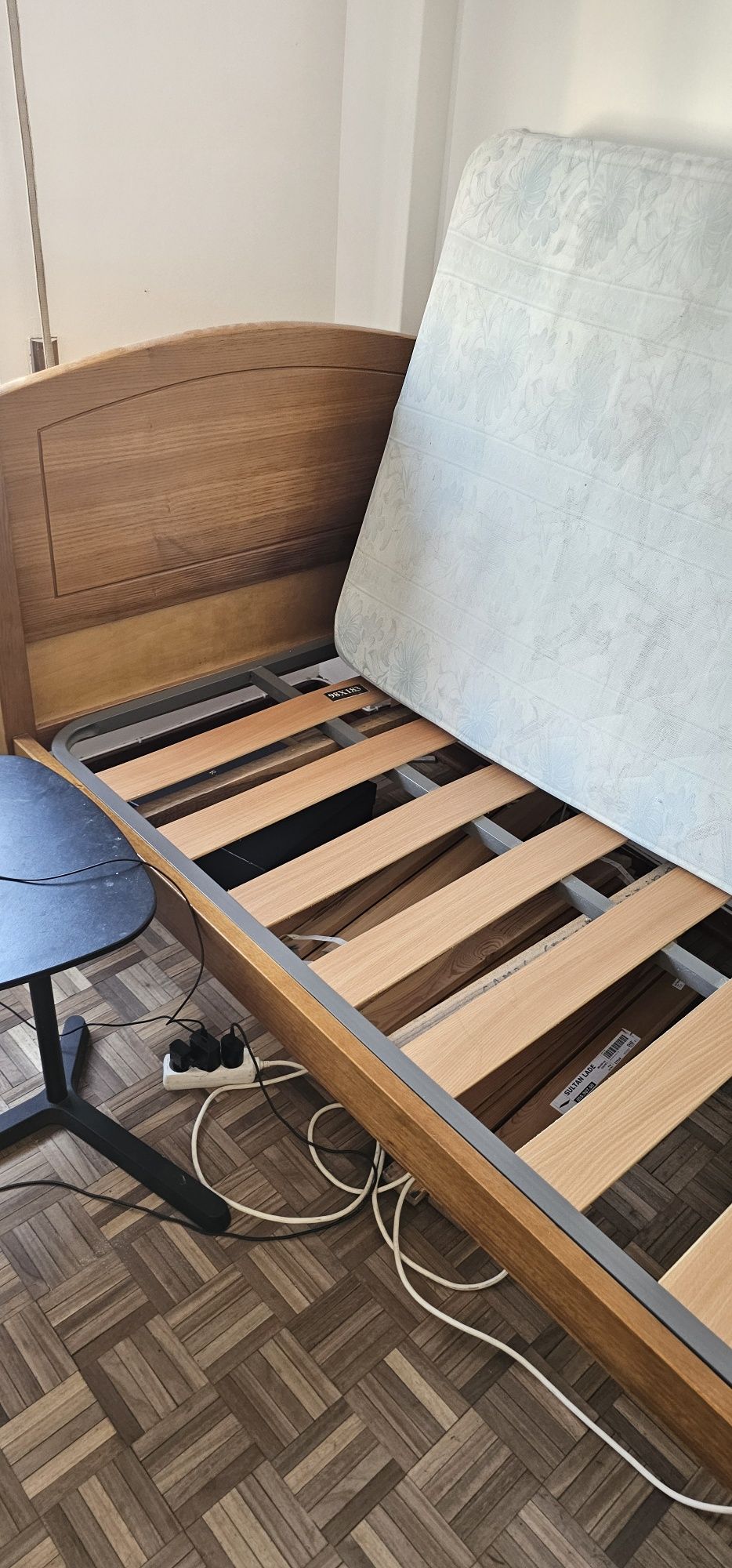 Cama com estrada +colchão