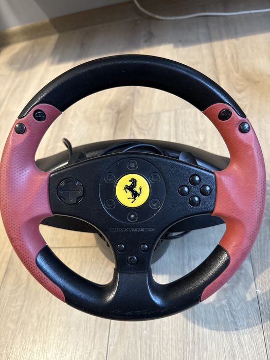 Kierownica Thrustmaster Ferrari Racing Wheel Red Legend Edition.