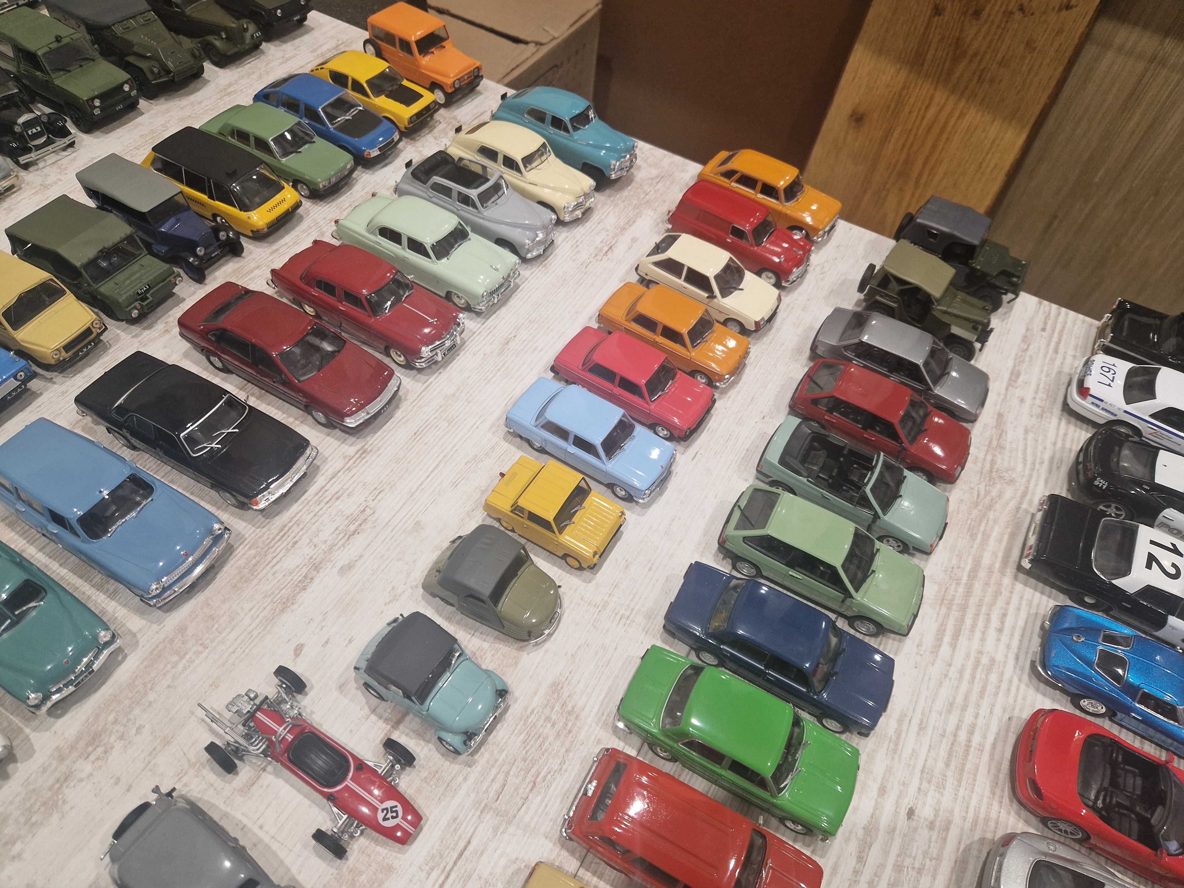 Модели авто 1:43 автолегенды СССР, журнальная серия деагостини машинки