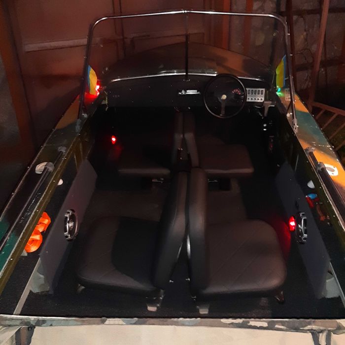 Продам човен Прогрес 2 з двигуном HONDA 4 тактний.