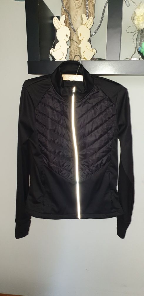 Kurtka sportowa, bluza.