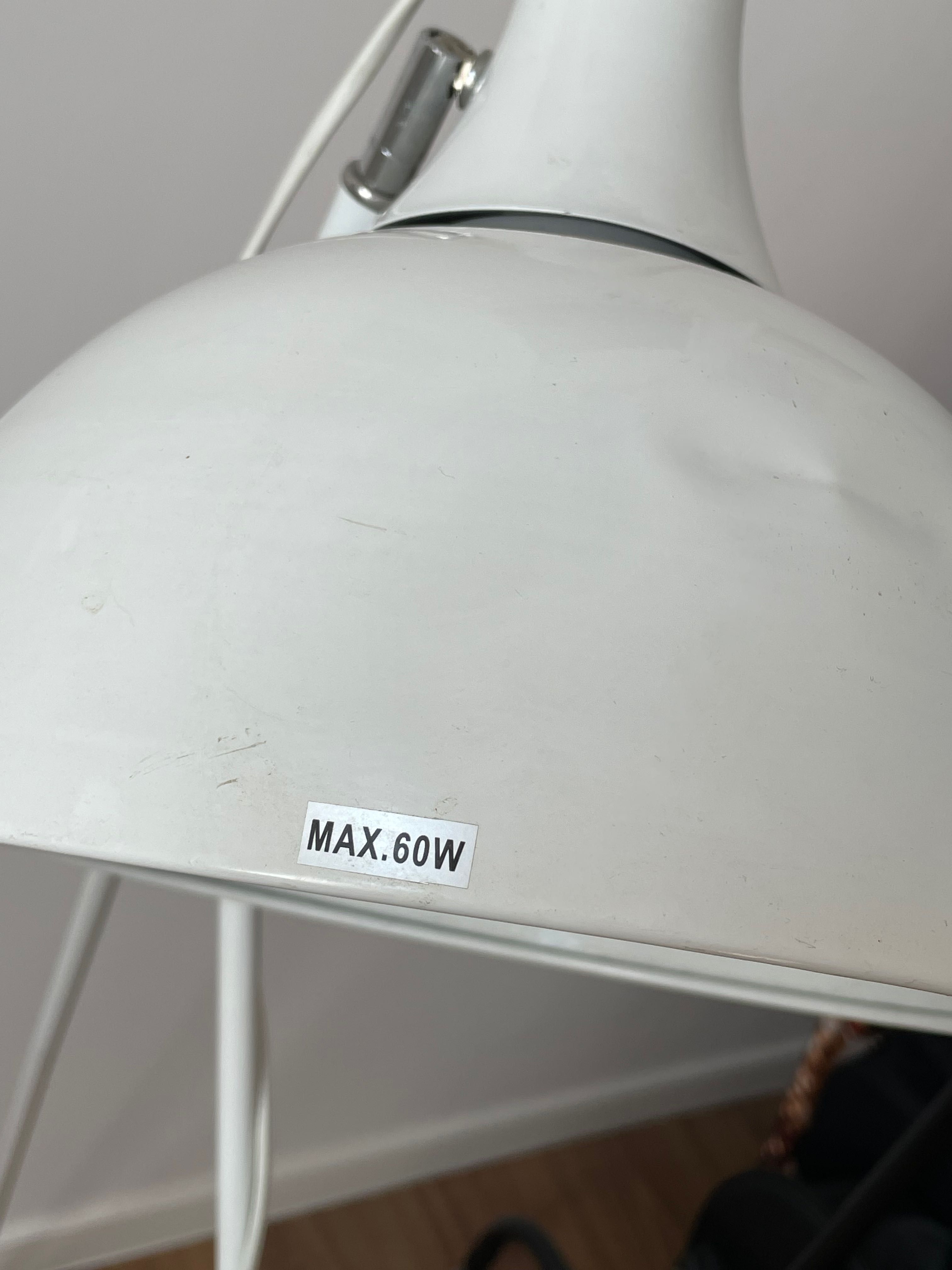 Lampa stojąca 60 W wysoka biała