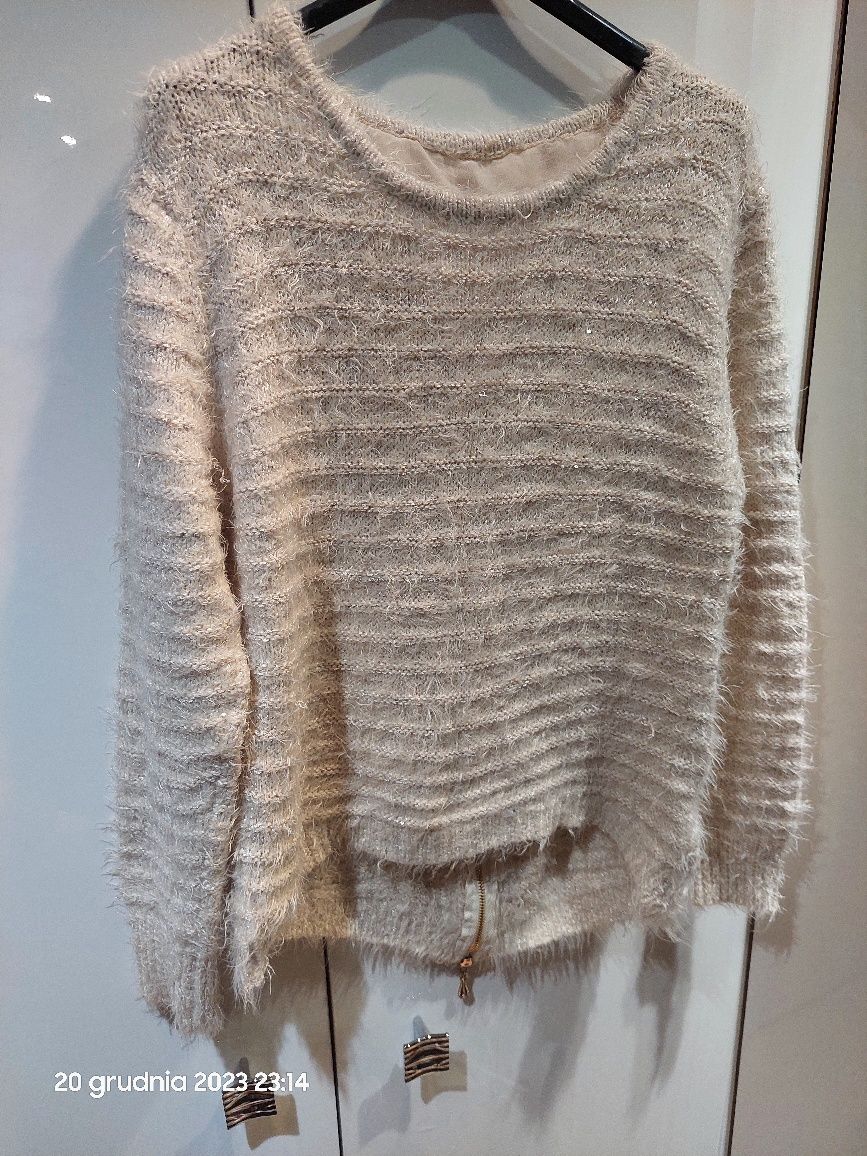 Sweter damski  rozm. M