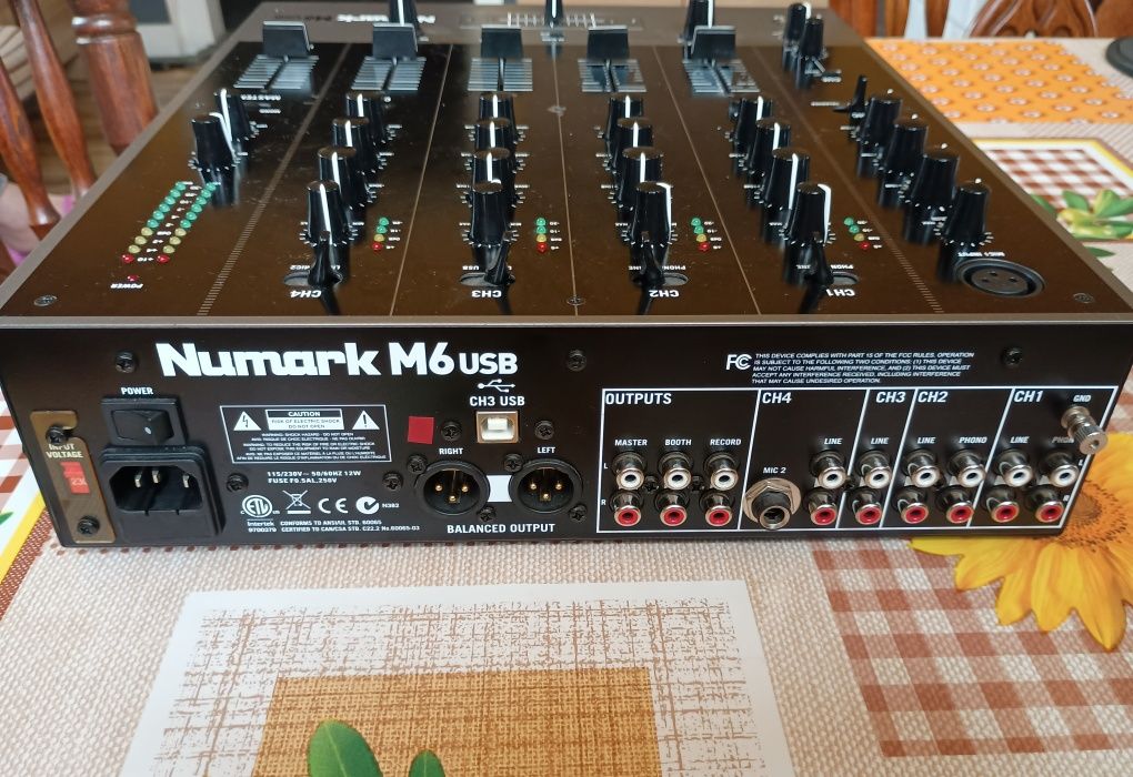 Mixer Numark M6 USB
