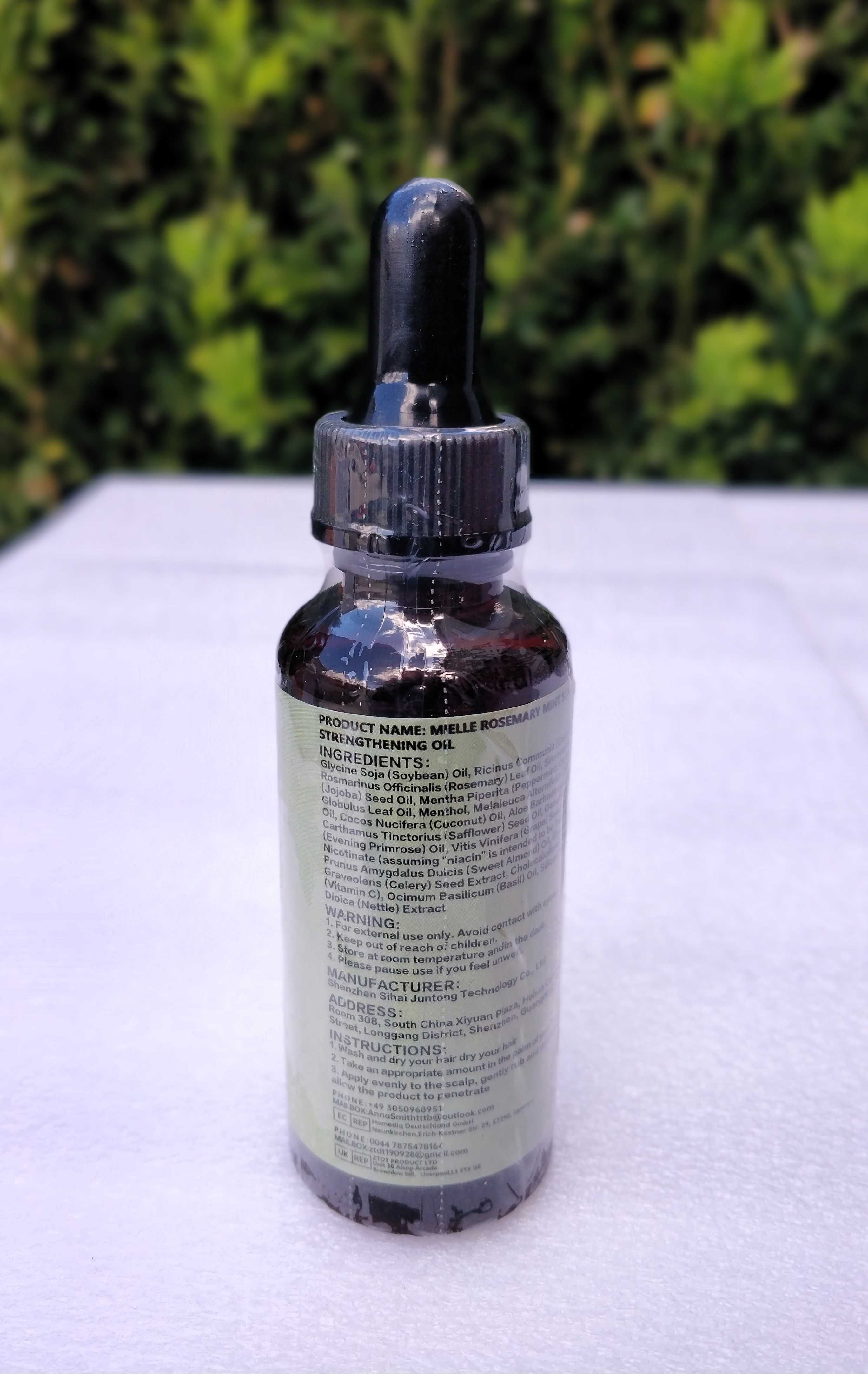 Mielle – Rosemary Mint Scalp Hair Strengthening Oil