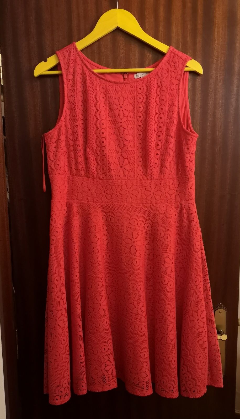 Vestido vermelho L