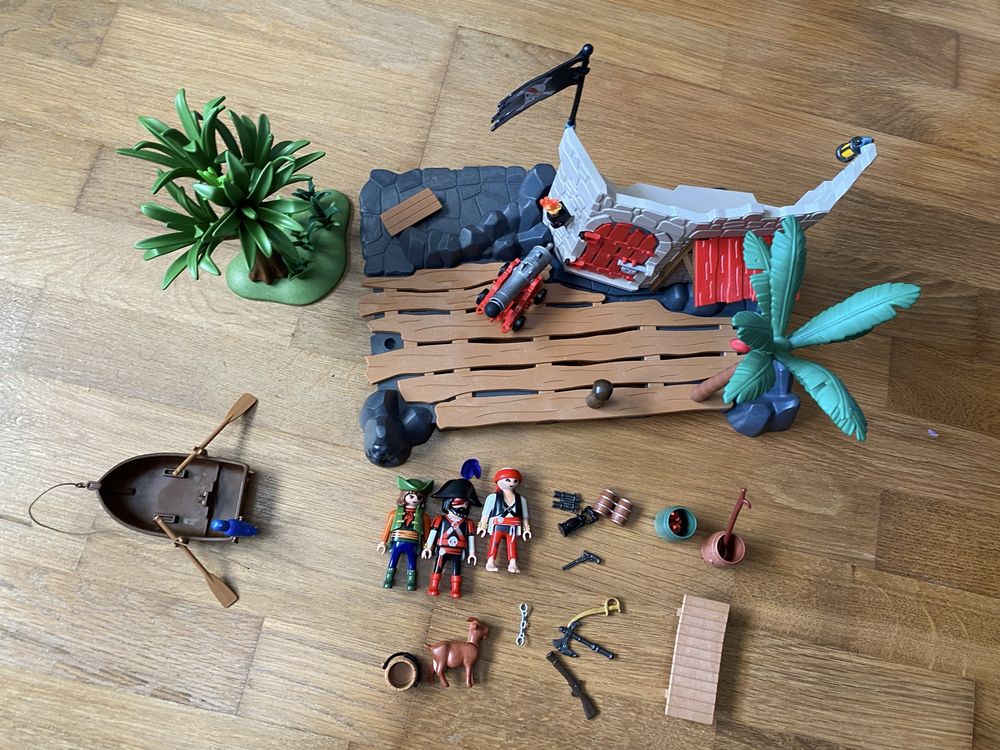 Brinquedo piratas playmobil