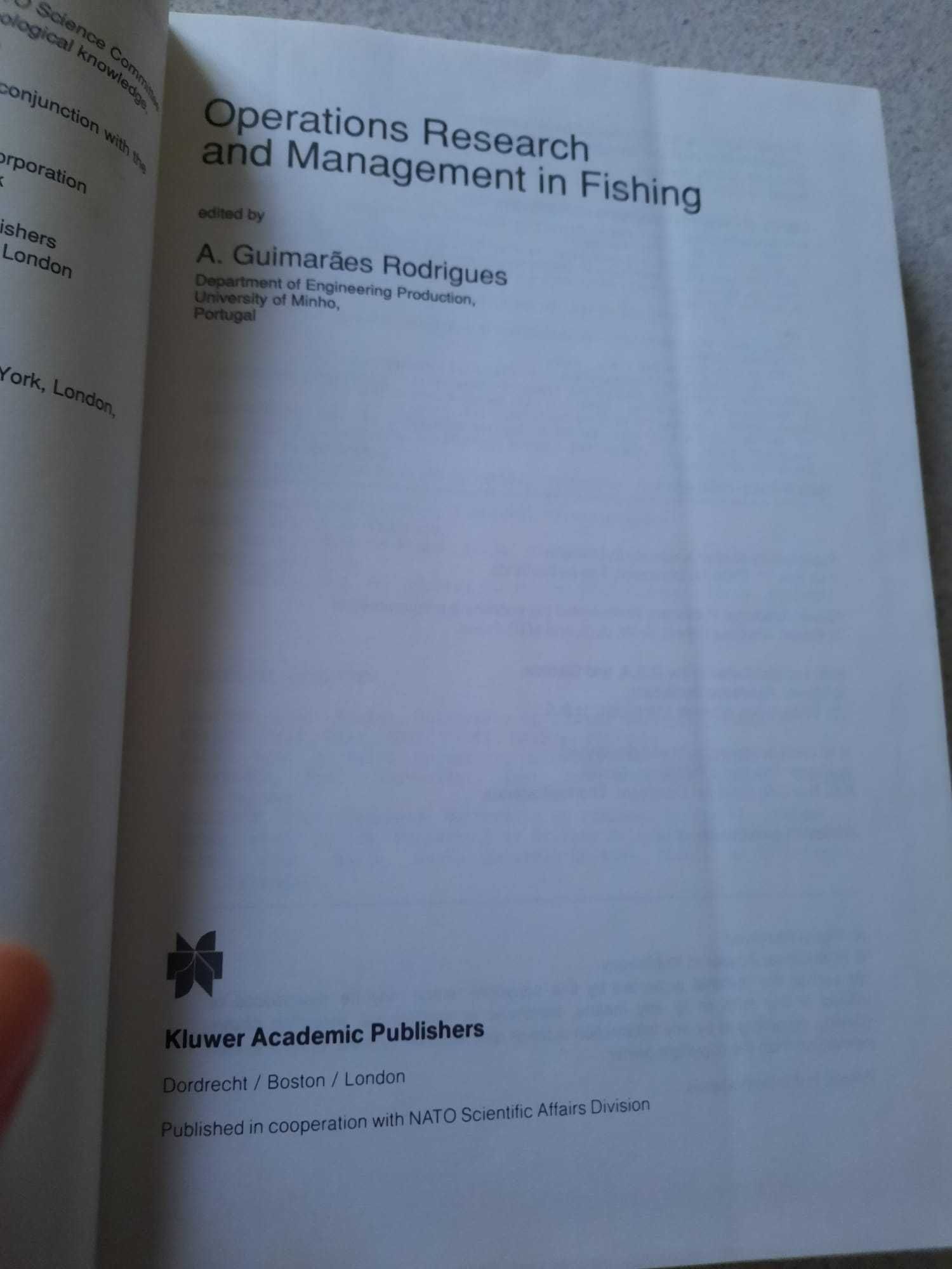Operations Research and Management in Fishing (portes grátis)